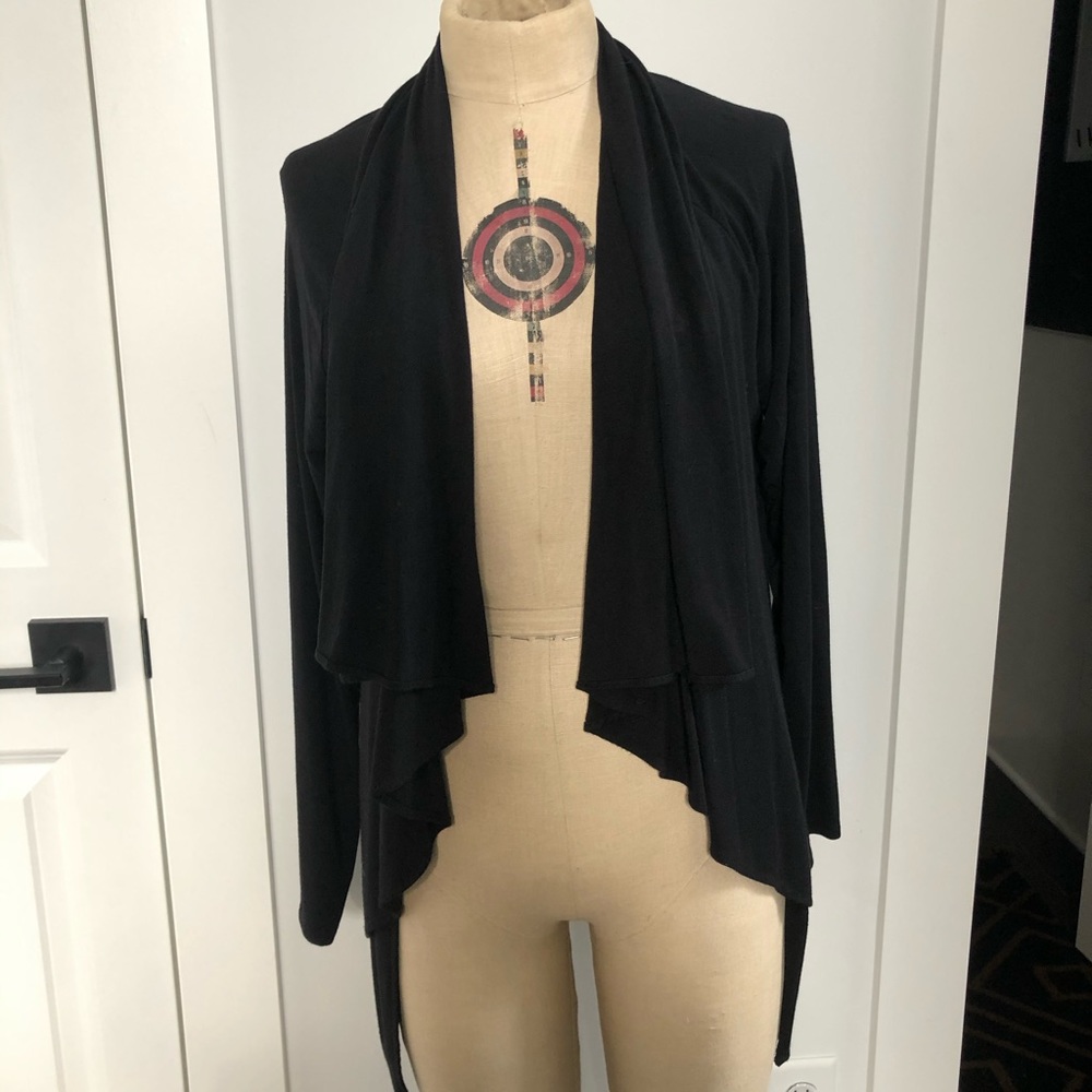 A Pea in the Pod maternity cardigan